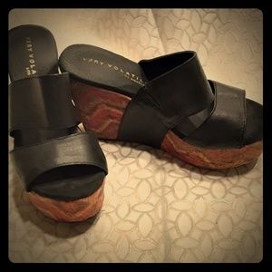 Very Volatile size 6 adorable shoes